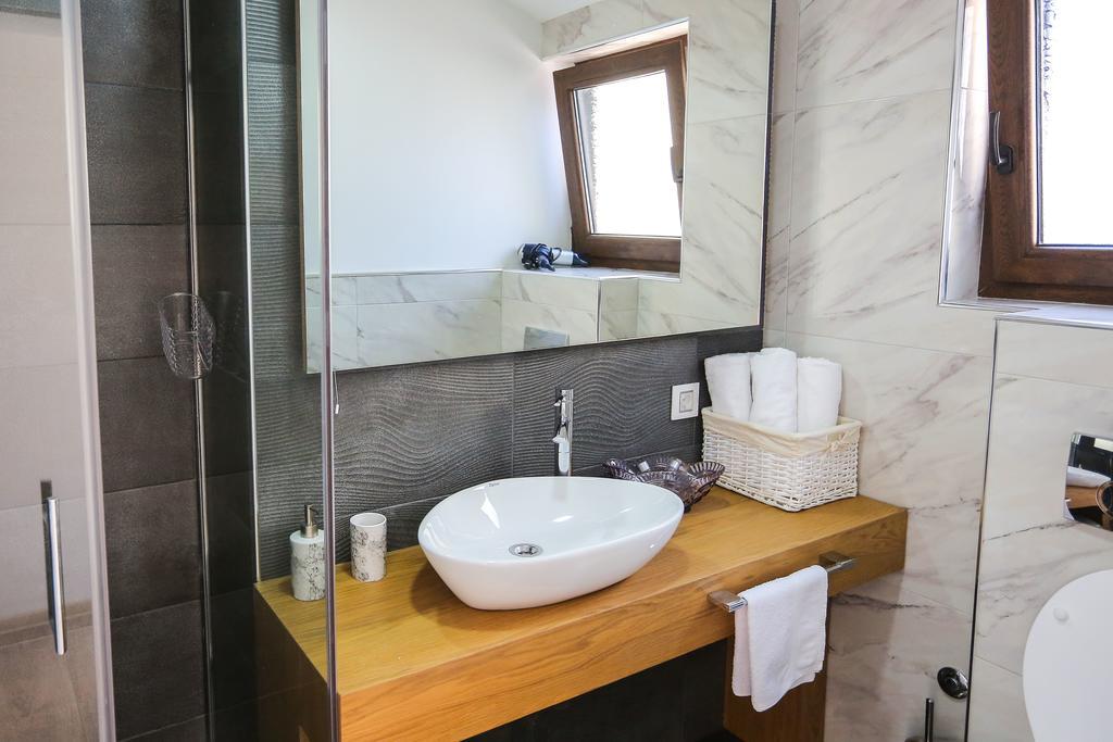 New Lux Apartment Novi Sad Bagian luar foto