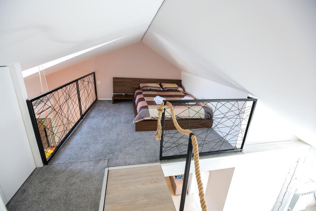 New Lux Apartment Novi Sad Bagian luar foto